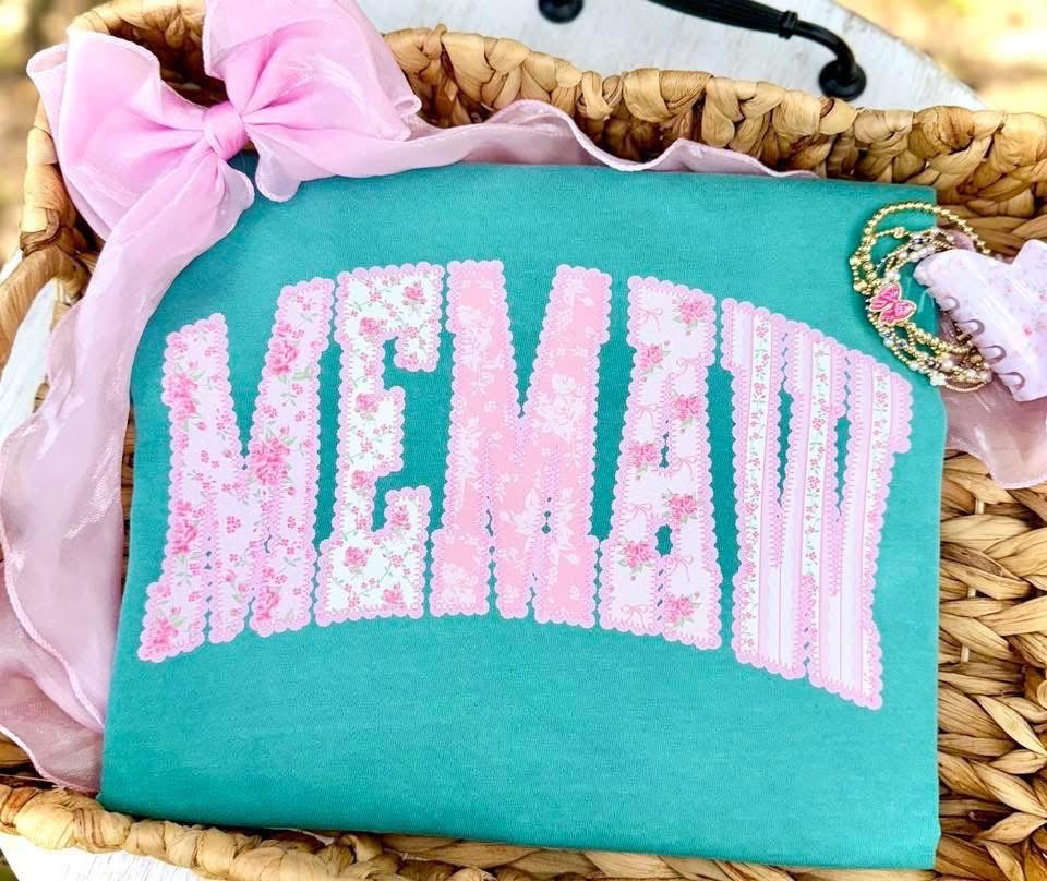 Women name shirt